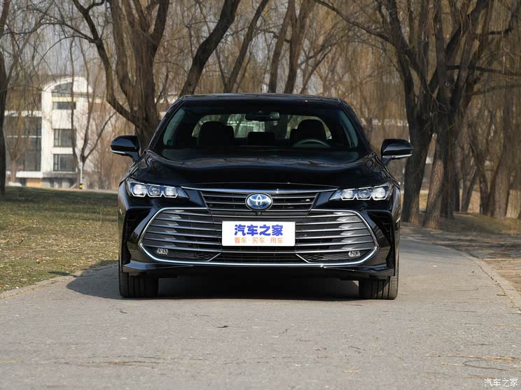 FAW Toyota Asia Dragon 2019 Double Engine 2.5L High Edition FAW Toyota Asia Dragon 2019 Double Engine 2.5L High Edition