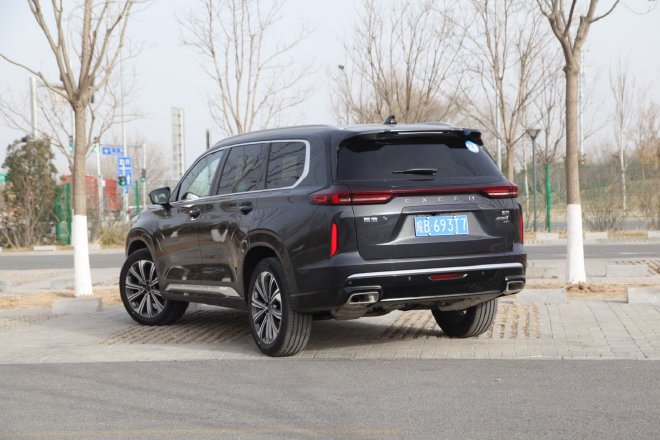 The appearance configuration is upgraded and the test drive is carried out.