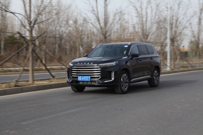 The appearance configuration is upgraded and the test drive is carried out.