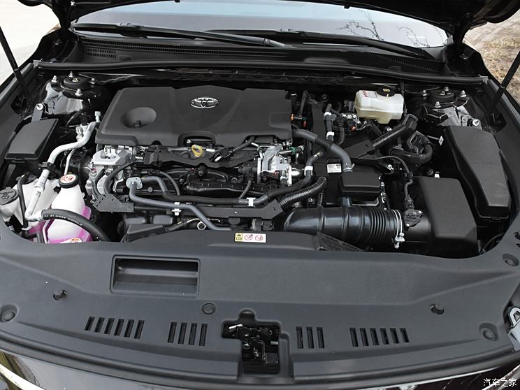 FAW Toyota Asia Dragon 2019 Double Engine 2.5L High Edition FAW Toyota Asia Dragon 2019 Double Engine 2.5L High Edition