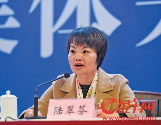 Lu Cuifen, deputy secretary of the Party Committee of Wenchong Joint-stock Economic Union in Huangpu District, Guangzhou.